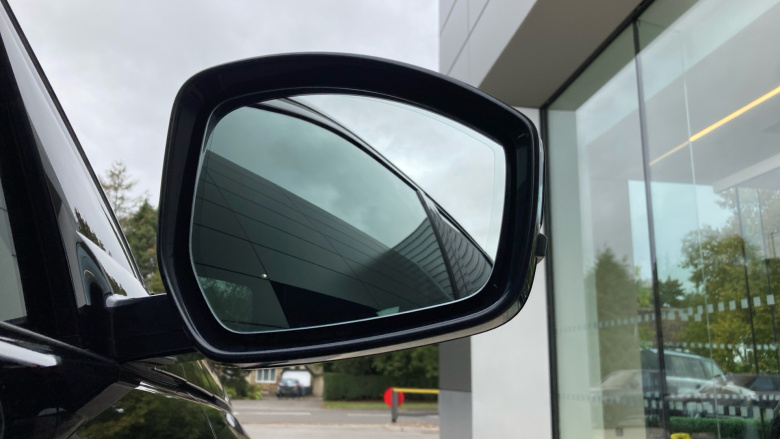 Land Rover Discovery Sport 1.5 P270e Dynamic SE 5dr Auto [5 Seat] Station Wagon